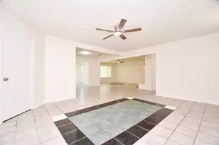 16823 Cobble Ridge Dr, Sugar Land, TX 77498 - Photo 9