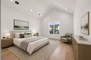 611 E 25th St, Houston, TX 77008 - Photo 15