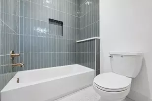 611B E 25th St, Houston, TX 77008 - Photo 17