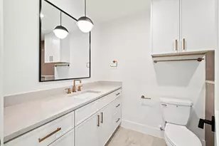 611 E 25th St, Houston, TX 77008 - Photo 31