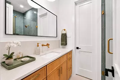 611 E 25th Street #B, Houston, TX 77008 - Photo 23