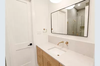 611 E 25th Street #B, Houston, TX 77008 - Photo 15
