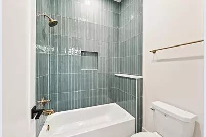 611 E 25th Street #B, Houston, TX 77008 - Photo 25