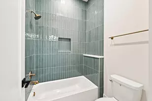 611 E 25th St, Houston, TX 77008 - Photo 25