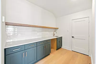 611 E 25th Street #B, Houston, TX 77008 - Photo 29