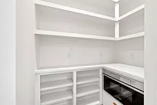 611 E 25th St, Houston, TX 77008 - Photo 11