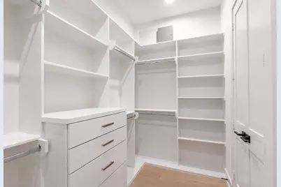 611 E 25th Street #B, Houston, TX 77008 - Photo 11