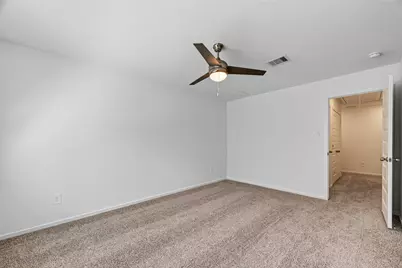 5927 Manning Oaks Street, Houston, TX 77091 - Photo 9