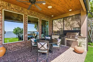 8506 San Juanico St, Houston, TX 77044 - Photo 41