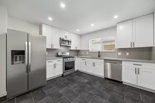 16123 Camino Del Sol Dr, Houston, TX 77083 - Photo 3