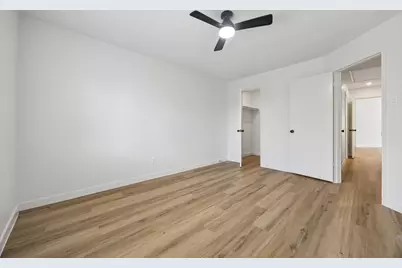 16123 Camino Del Sol Drive, Houston, TX 77083 - Photo 25