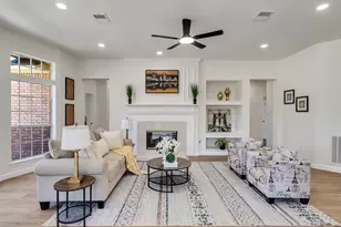 3319 Almond Creek Dr, Houston, TX 77059 - Photo 13