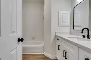 3319 Almond Creek Dr, Houston, TX 77059 - Photo 33