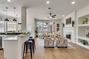3319 Almond Creek Dr, Houston, TX 77059 - Photo 9