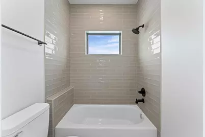 1122 W 17th Street #D, Houston, TX 77008 - Photo 31