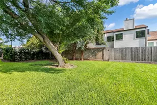 2555 Bering Dr, Houston, TX 77057 - Photo 39