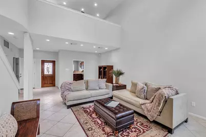 2555 Bering Drive #15, Houston, TX 77057 - Photo 7