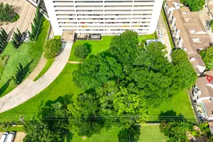 2555 Bering Dr, Houston, TX 77057 - Photo 31