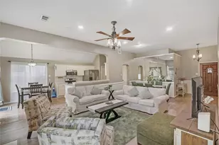 31203 Baker Lake Dr, Houston, TX 77386 - Photo 9