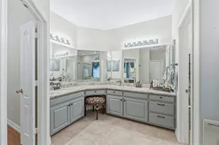 2914 Wilshire Ln, Baytown, TX 77521 - Photo 17