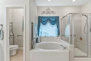 2914 Wilshire Ln, Baytown, TX 77521 - Photo 21