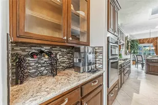 2914 Wilshire Ln, Baytown, TX 77521 - Photo 17