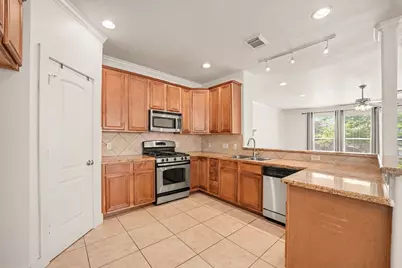 5806 Larkin Street, Houston, TX 77007 - Photo 11