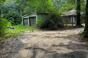360 L R Outlaw Ln, Cleveland, TX 77328 - Photo 5