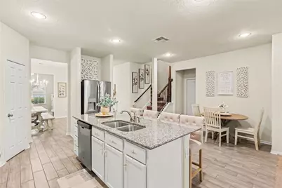 241 Cunningham Fir Trail, Conroe, TX 77301 - Photo 11
