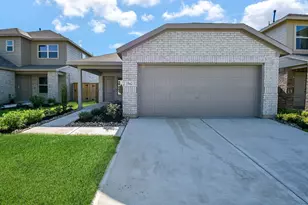 1542 San Sebastien Dr, Conroe, TX 77301 - Photo 3