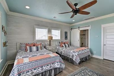 1963 Ave J, Port Bolivar, TX 77650 - Photo 17