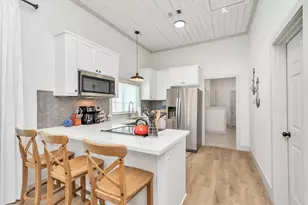 804 34th St, Galveston, TX 77550 - Photo 5