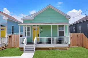 804 34th St, Galveston, TX 77550 - Photo 1