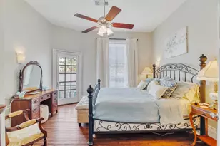 1724 S Ball St, Galveston, TX 77550 - Photo 13