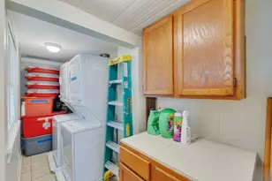 1724 S Ball St, Galveston, TX 77550 - Photo 19