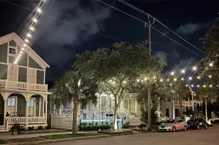 1724 S Ball St, Galveston, TX 77550 - Photo 25
