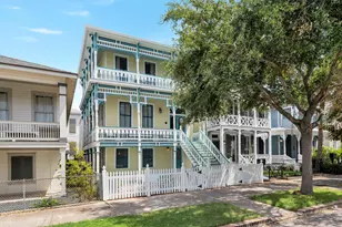 1724 S Ball St, Galveston, TX 77550 - Photo 1