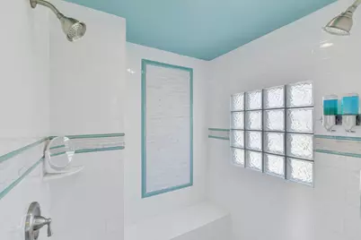 1724 S Ball Street, Galveston, TX 77550 - Photo 11