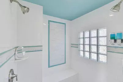 1724 S Ball Street, Galveston, TX 77550 - Photo 11
