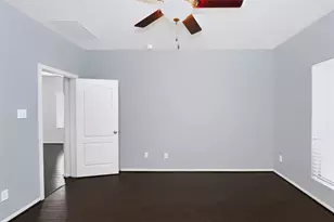 4918 Vista Village Ln, Houston, TX 77092 - Photo 15