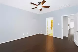 4918 Vista Village Ln, Houston, TX 77092 - Photo 15