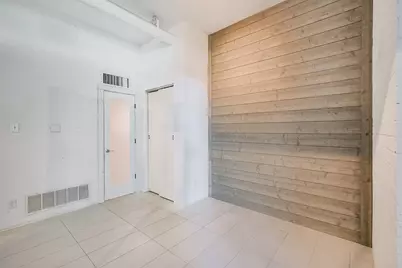 3600 Montrose Boulevard #104, Houston, TX 77006 - Photo 23