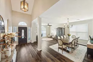 9831 Therrell Dr, Houston, TX 77064 - Photo 9