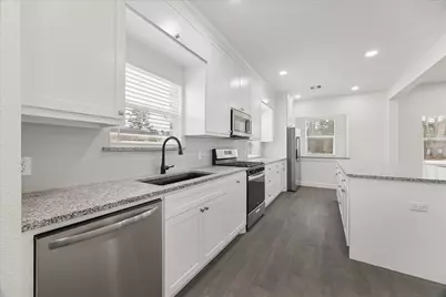 30731 Martens Road, Tomball, TX 77375 - Photo 11