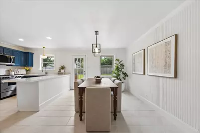 2406 Brooktree Drive, Houston, TX 77008 - Photo 9