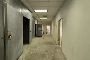 1616 Avenue F, Bay City, TX 77414 - Photo 31