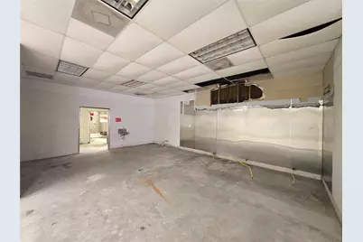 1616 Avenue F, Bay City, TX 77414 - Photo 21