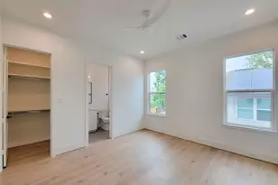 6525 Rolla St, Houston, TX 77055 - Photo 37