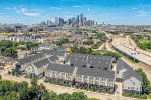 739 Bringhurst St, Houston, TX 77020 - Photo 1