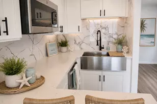 6300 Seawall Blvd, Galveston, TX 77551 - Photo 7
